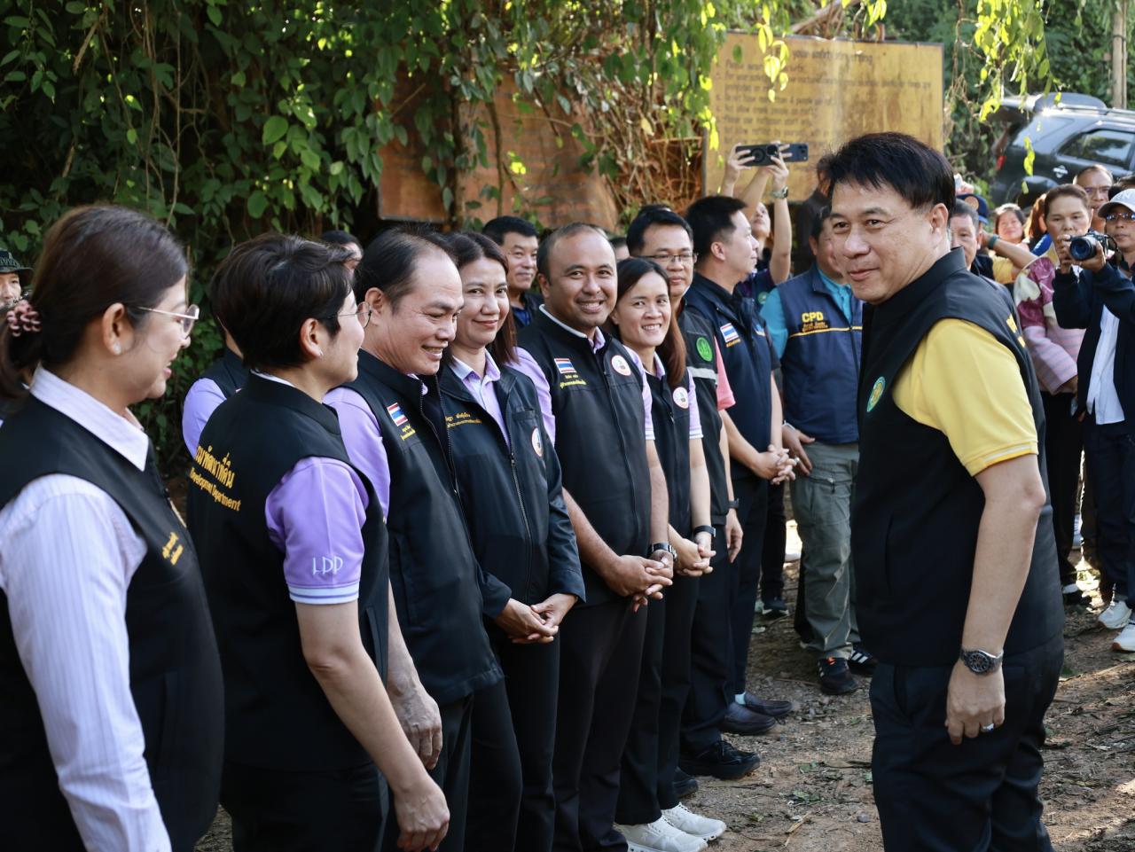 ภาพประกอบที่ 15