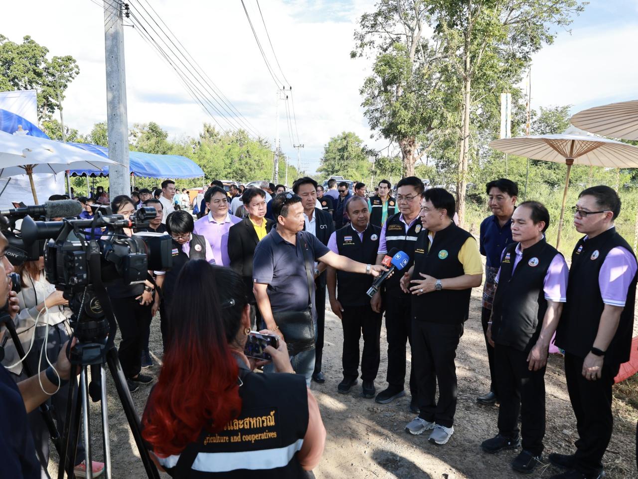 ภาพประกอบที่ 16