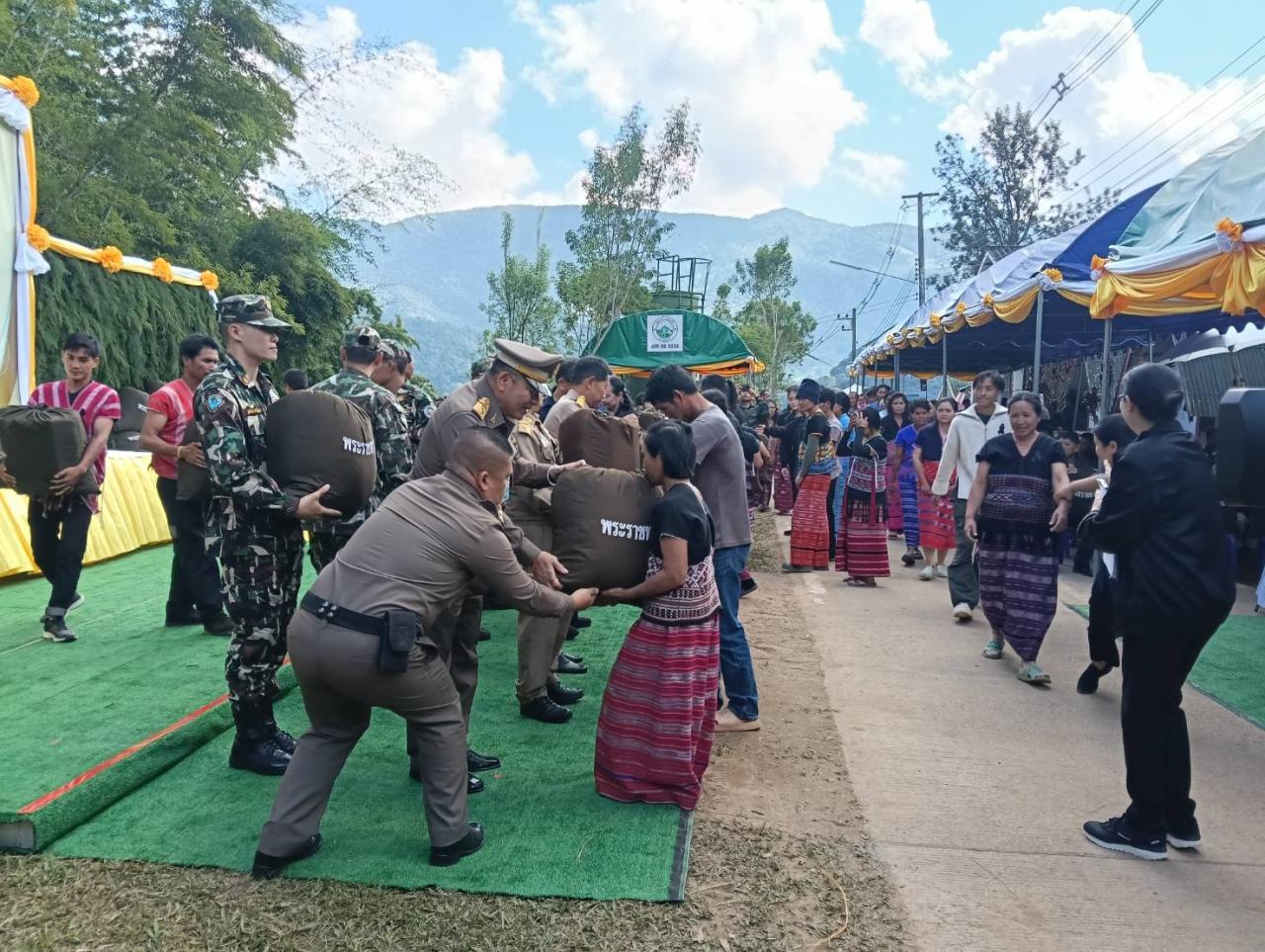 ภาพประกอบที่ 1