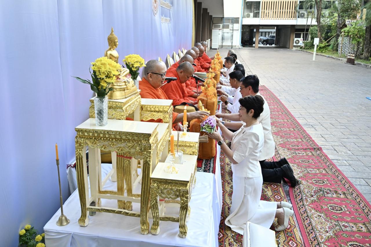 ภาพประกอบที่ 9
