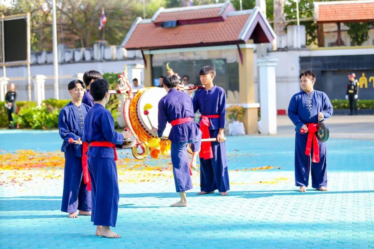 ภาพประกอบที่ 1