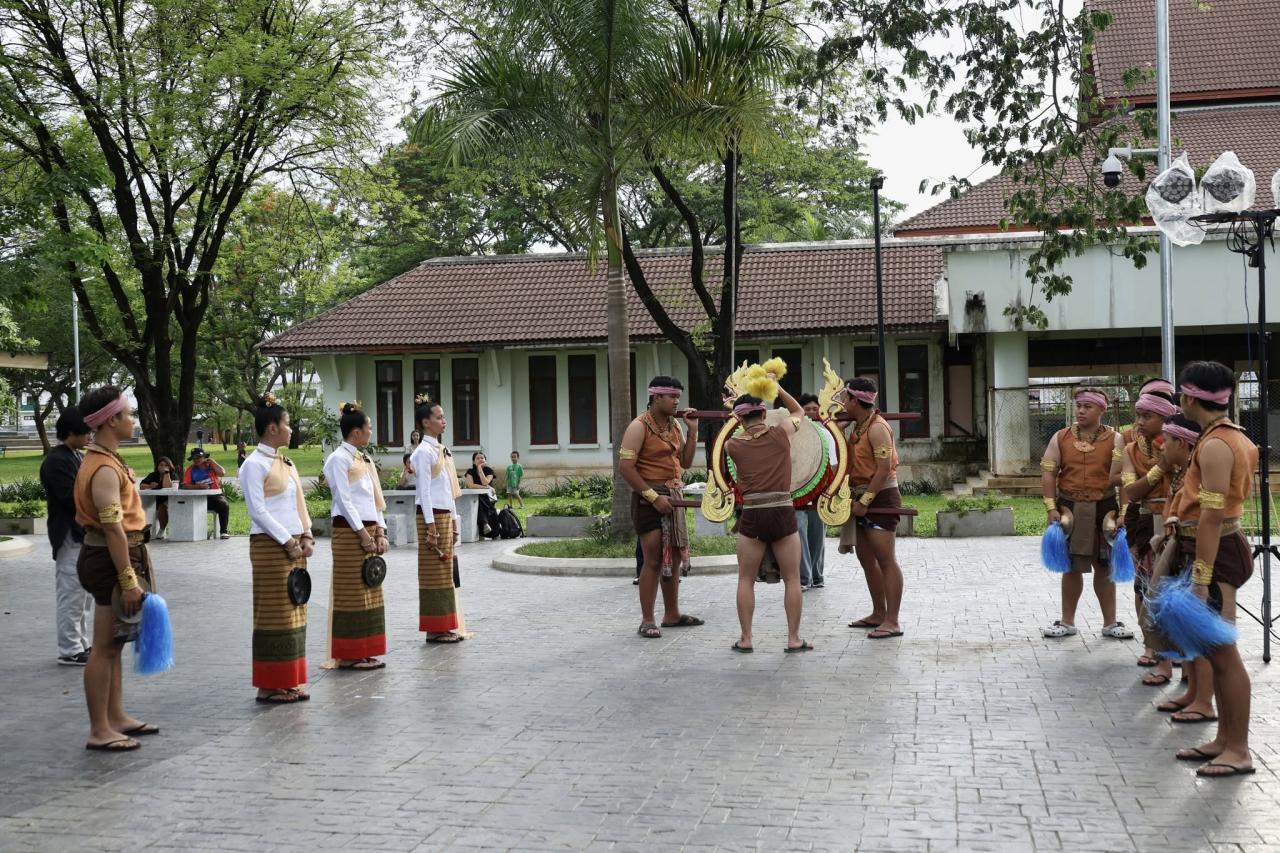 ภาพประกอบที่ 10