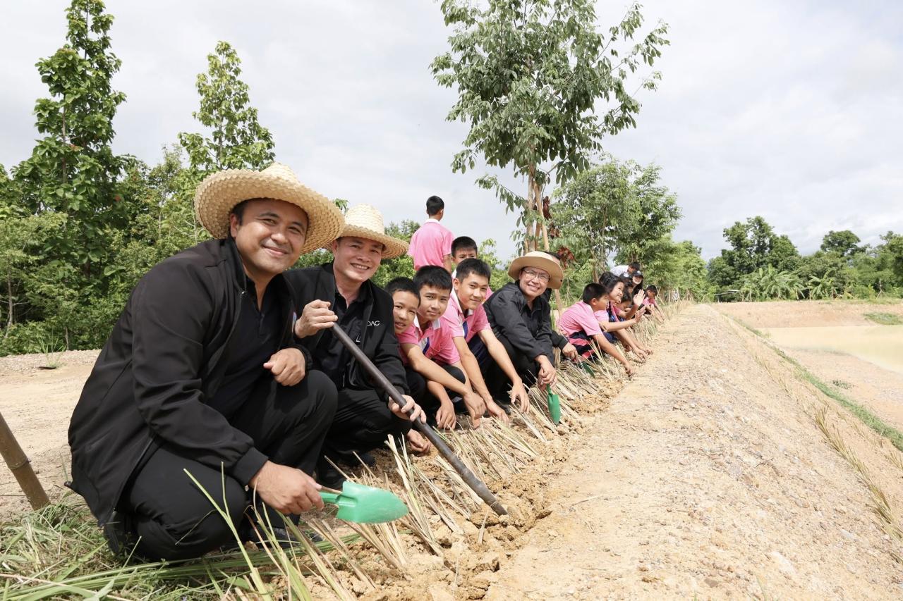 ภาพประกอบที่ 21