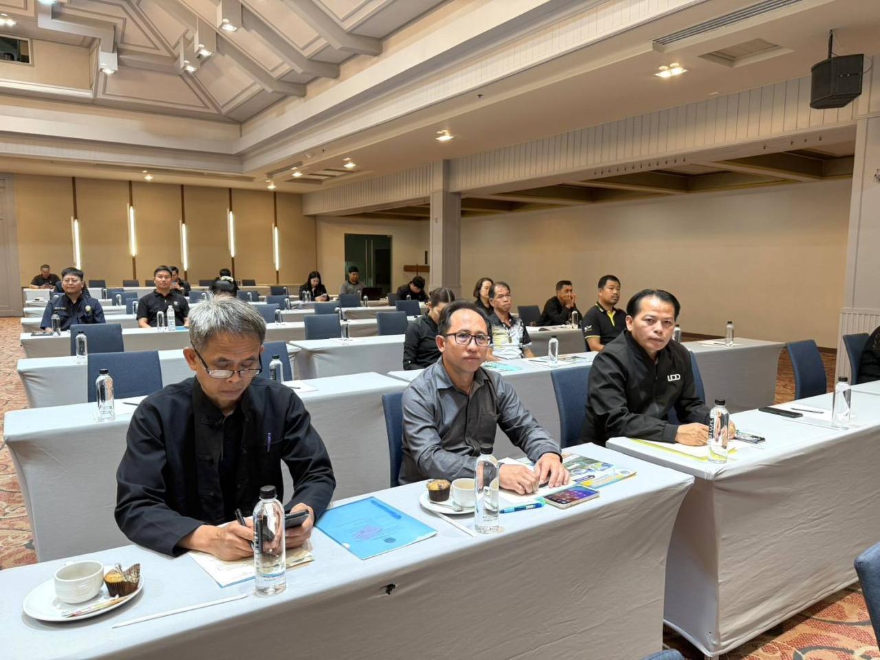 ภาพประกอบที่ 1