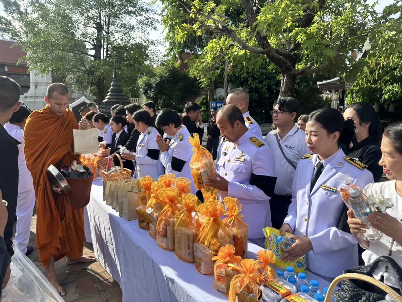 ภาพประกอบที่ 10