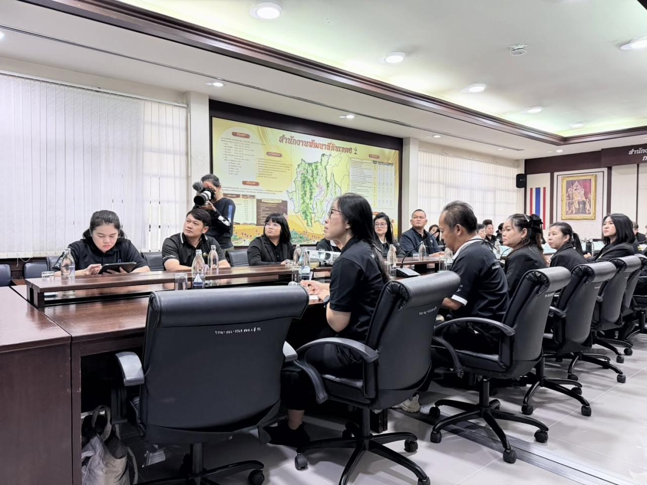 ภาพประกอบที่ 0