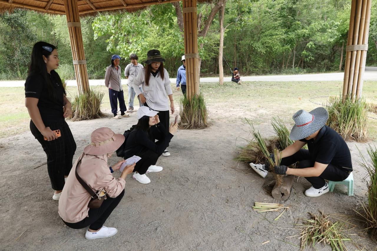 ภาพประกอบที่ 17