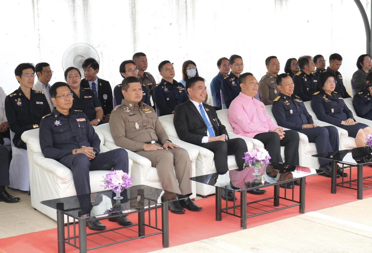 ภาพประกอบที่ 0