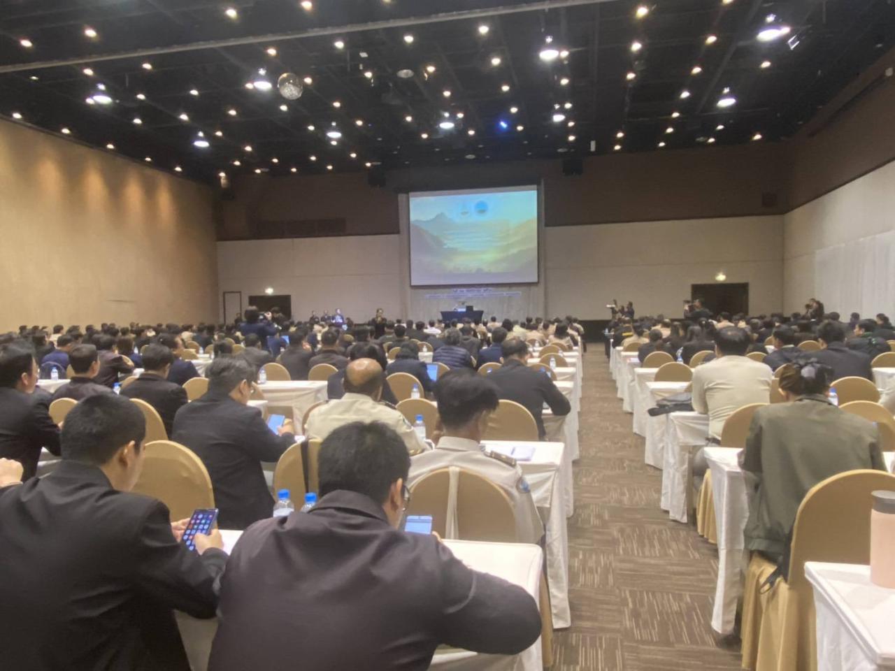 ภาพประกอบที่ 19