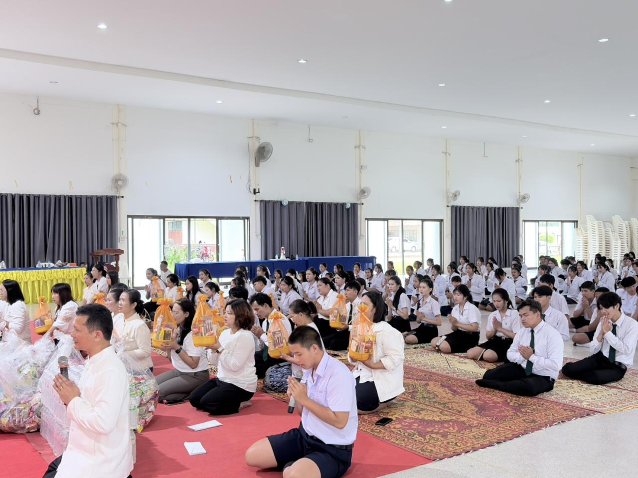ภาพประกอบที่ 10