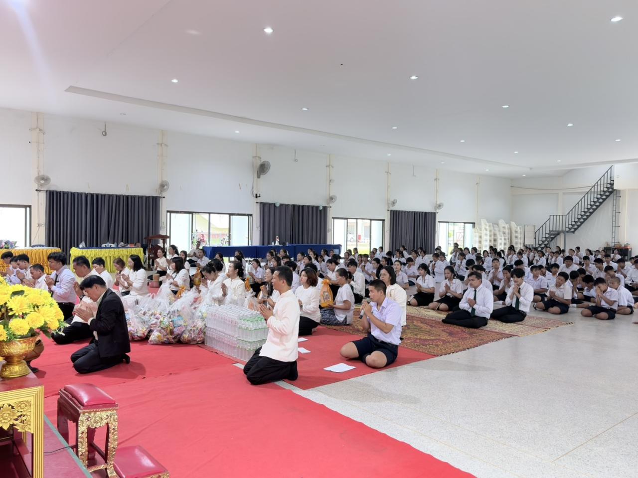 ภาพประกอบที่ 12
