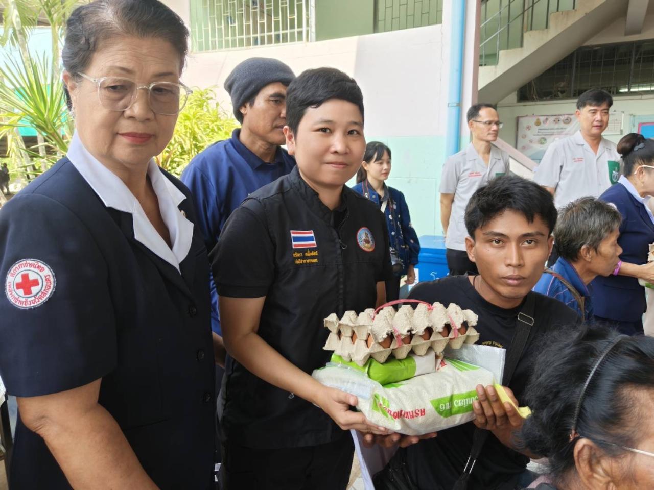 ภาพประกอบที่ 12