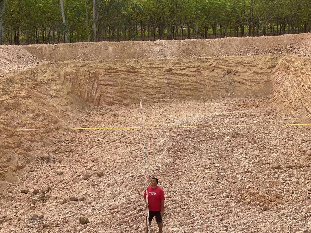 ภาพประกอบที่ 12