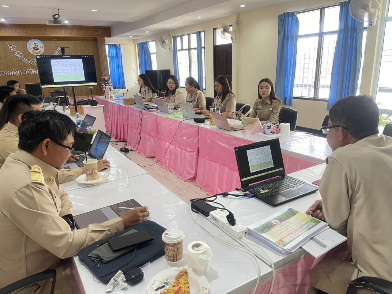 ภาพประกอบที่ 8