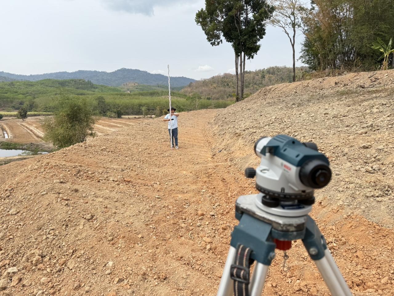 ภาพประกอบที่ 12