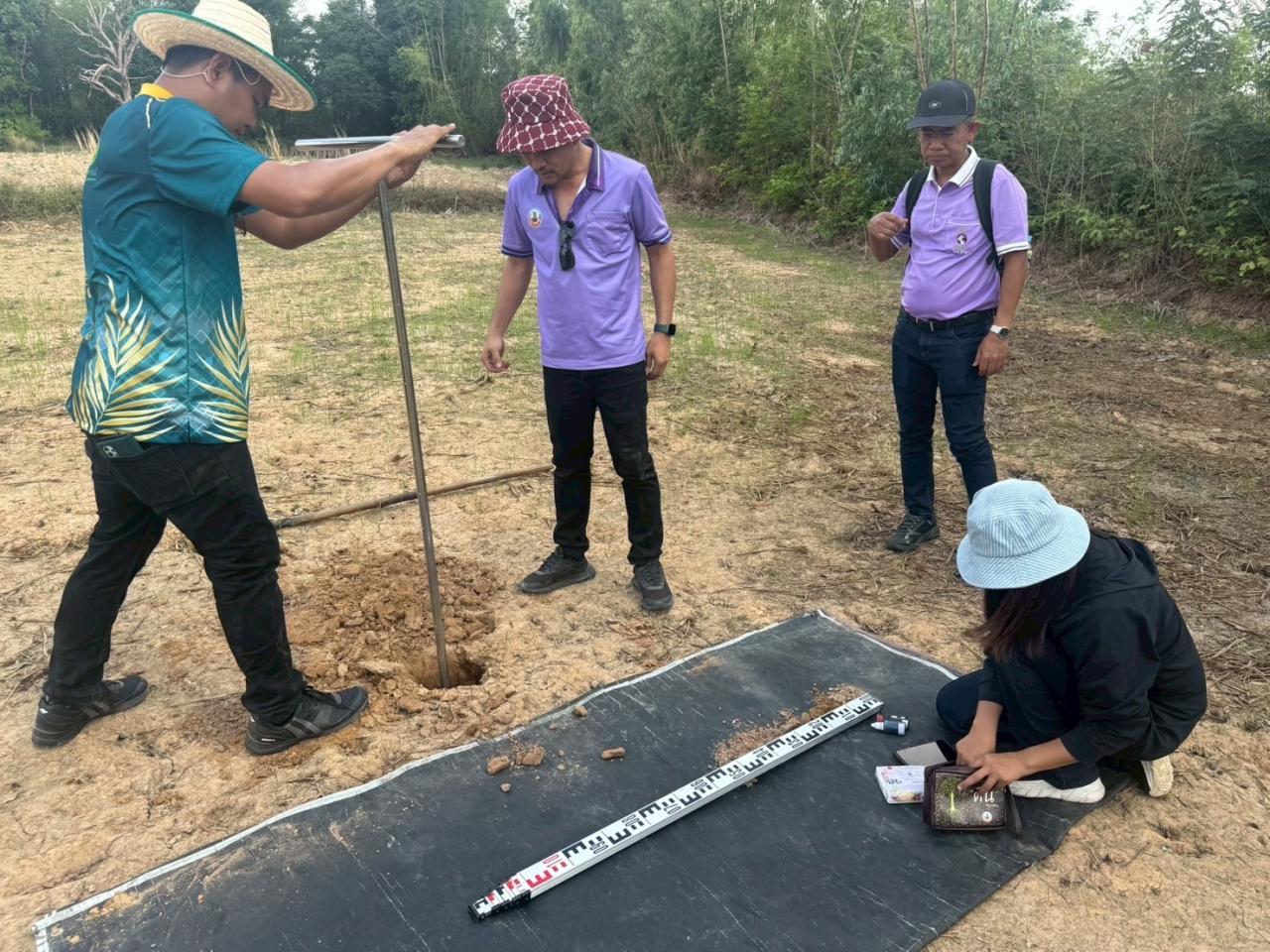 ภาพประกอบที่ 16