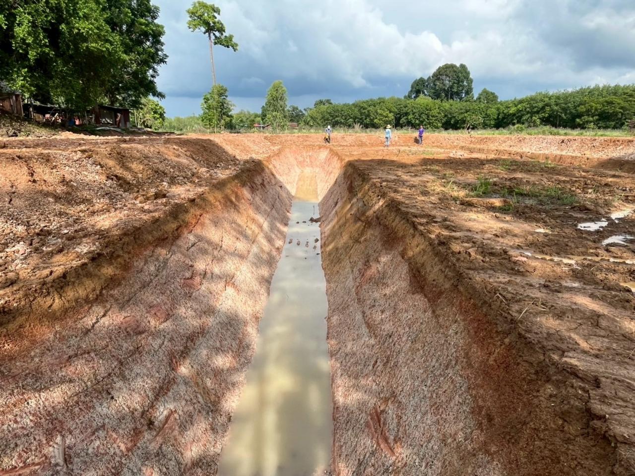 ภาพประกอบที่ 14