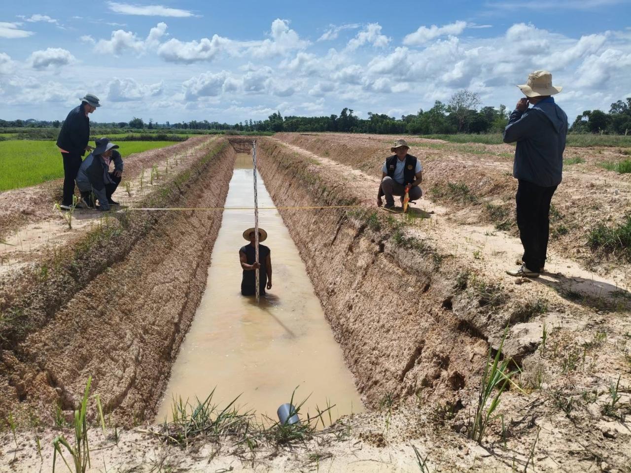 ภาพประกอบที่ 0