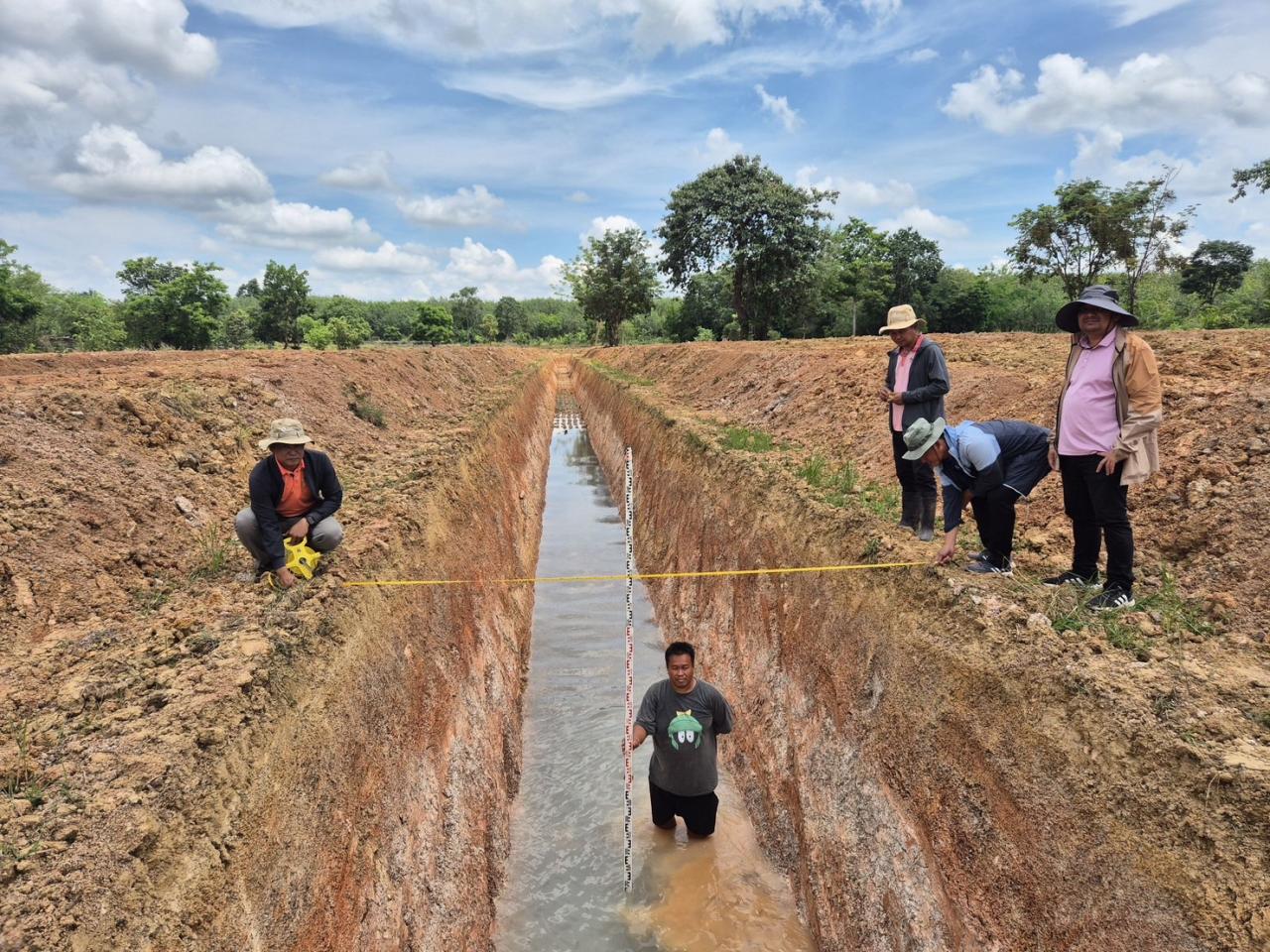 ภาพประกอบที่ 8