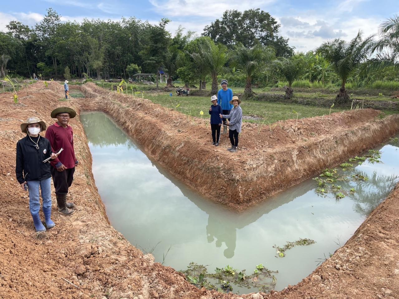 ภาพประกอบที่ 18