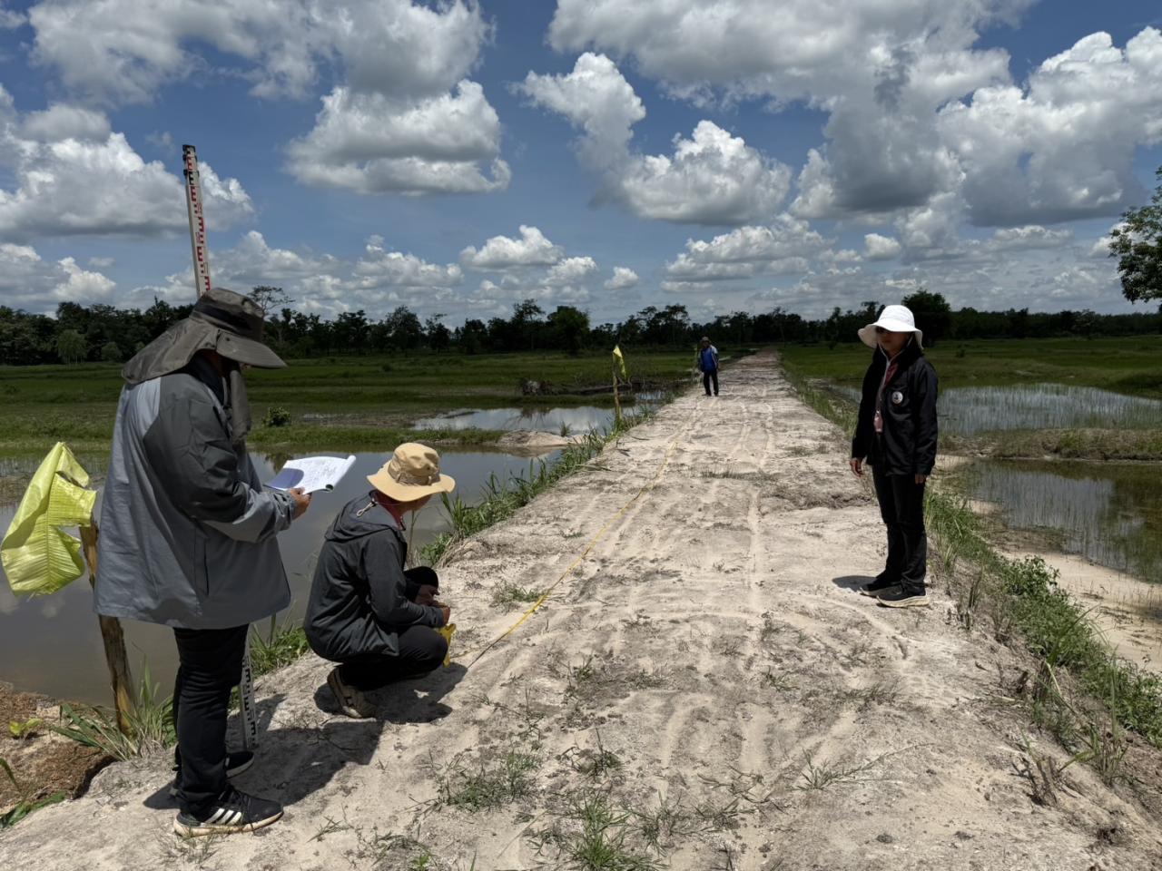 ภาพประกอบที่ 10
