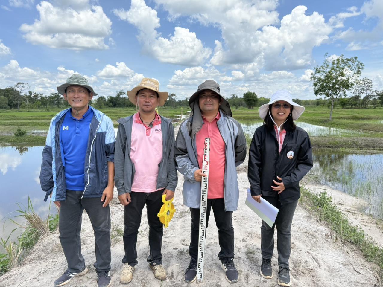 ภาพประกอบที่ 12