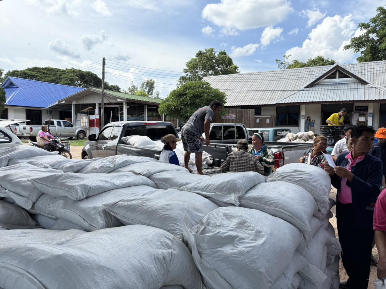 ภาพประกอบที่ 11