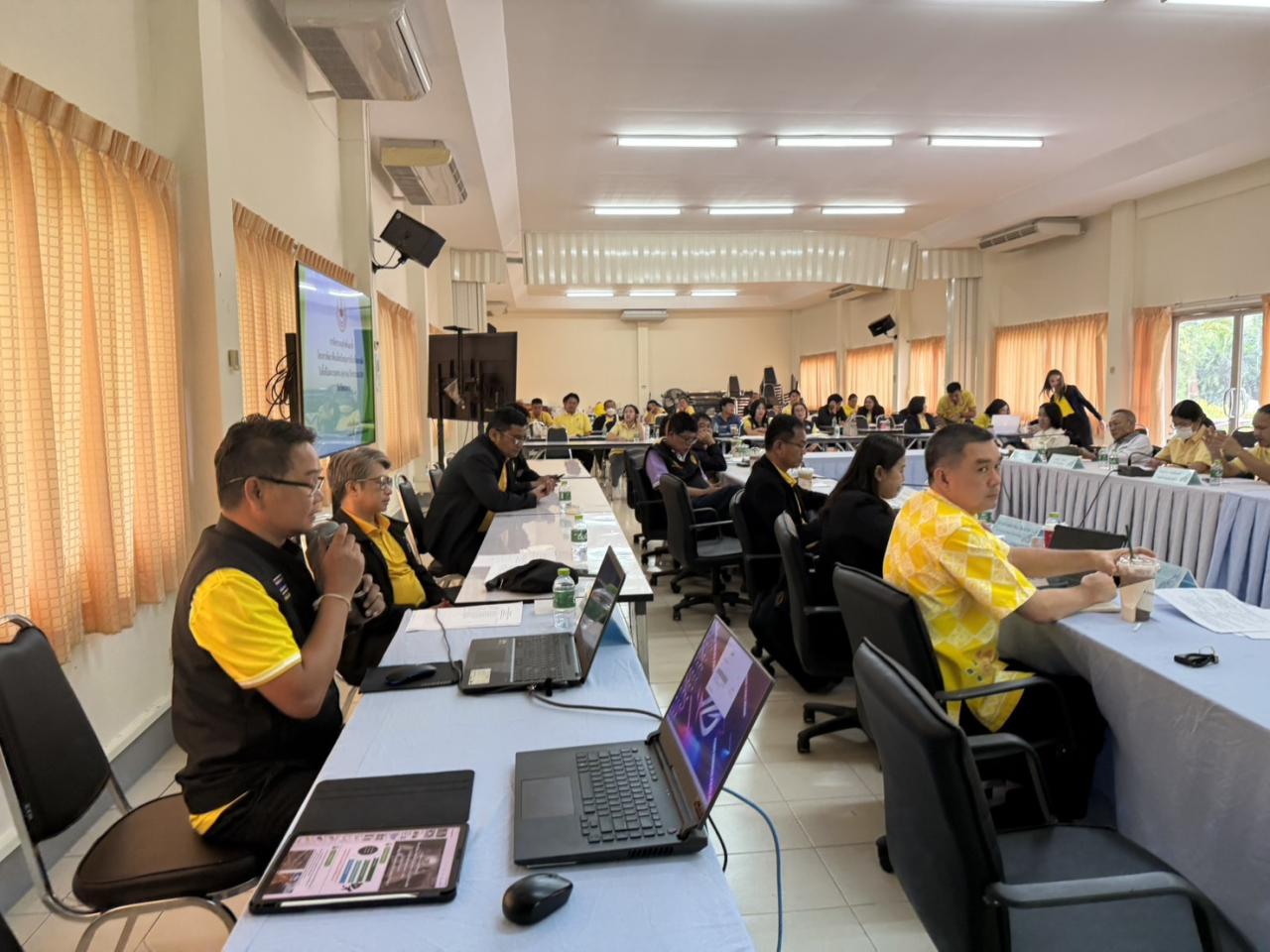 ภาพประกอบที่ 10