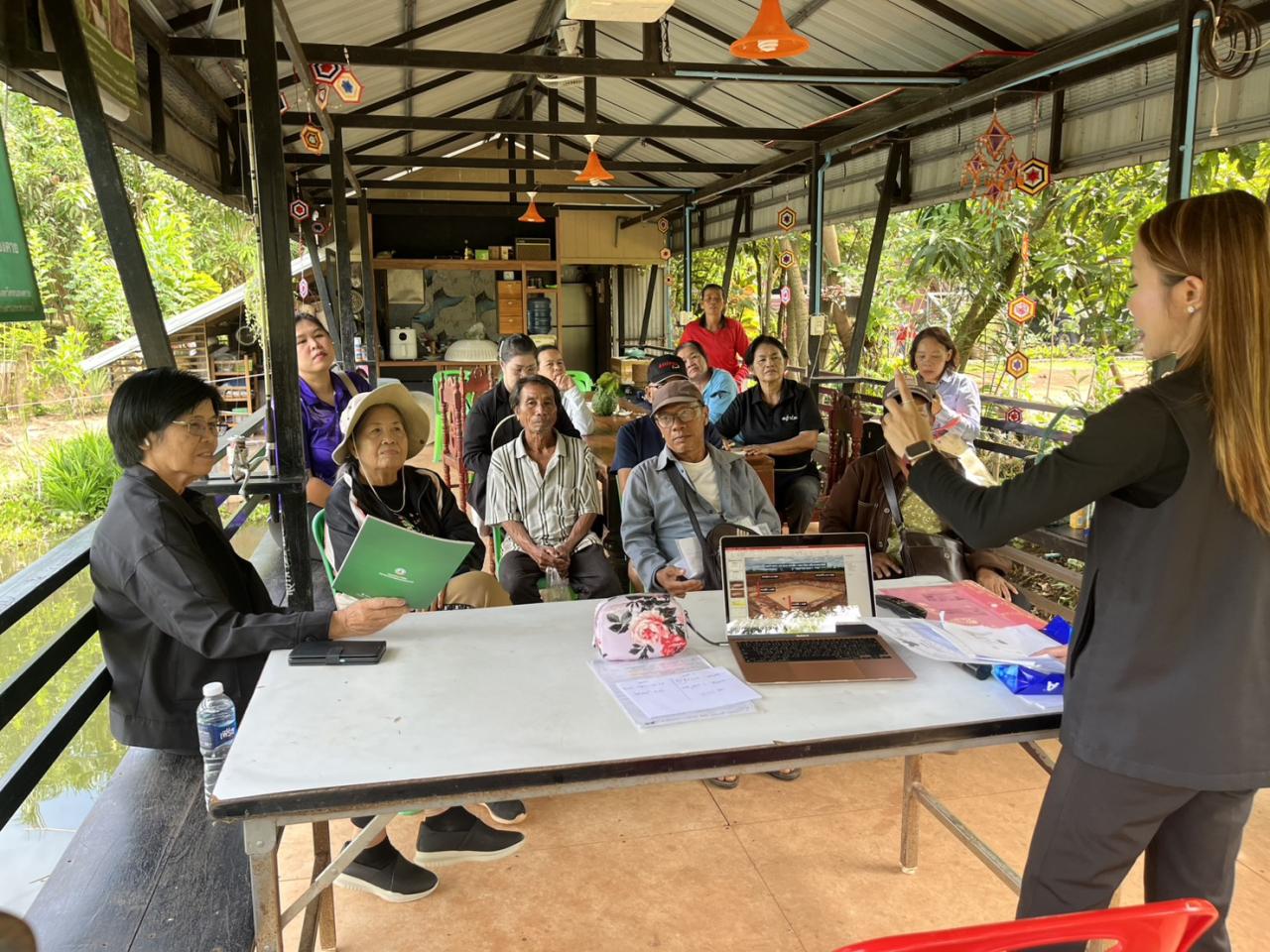 ภาพประกอบที่ 0