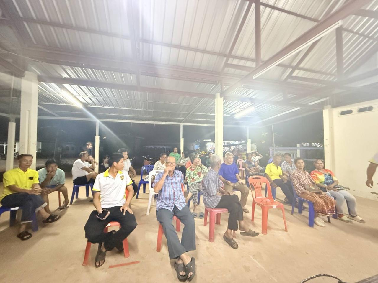 ภาพประกอบที่ 15