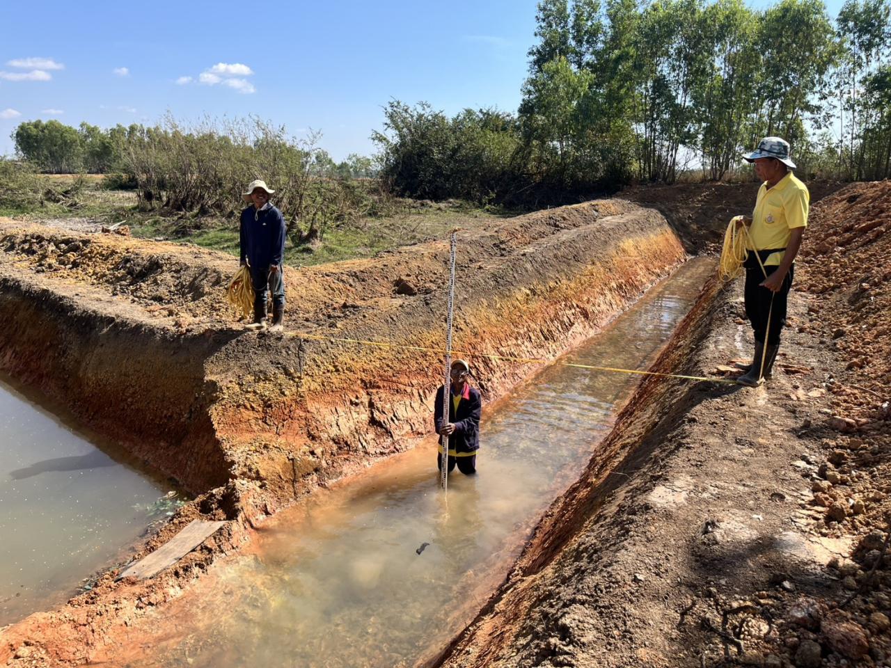 ภาพประกอบที่ 12