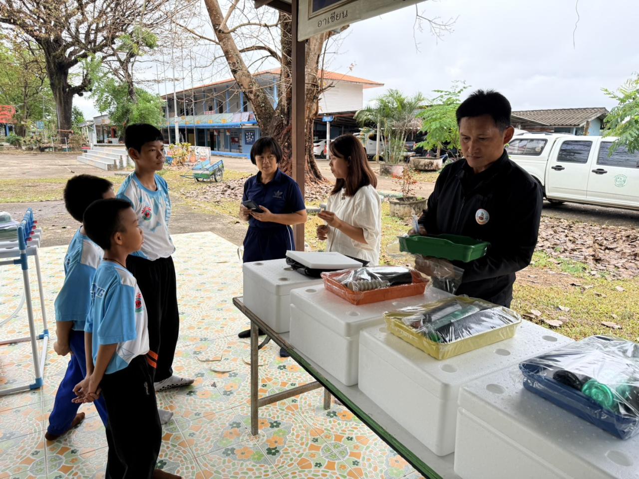 ภาพประกอบที่ 10