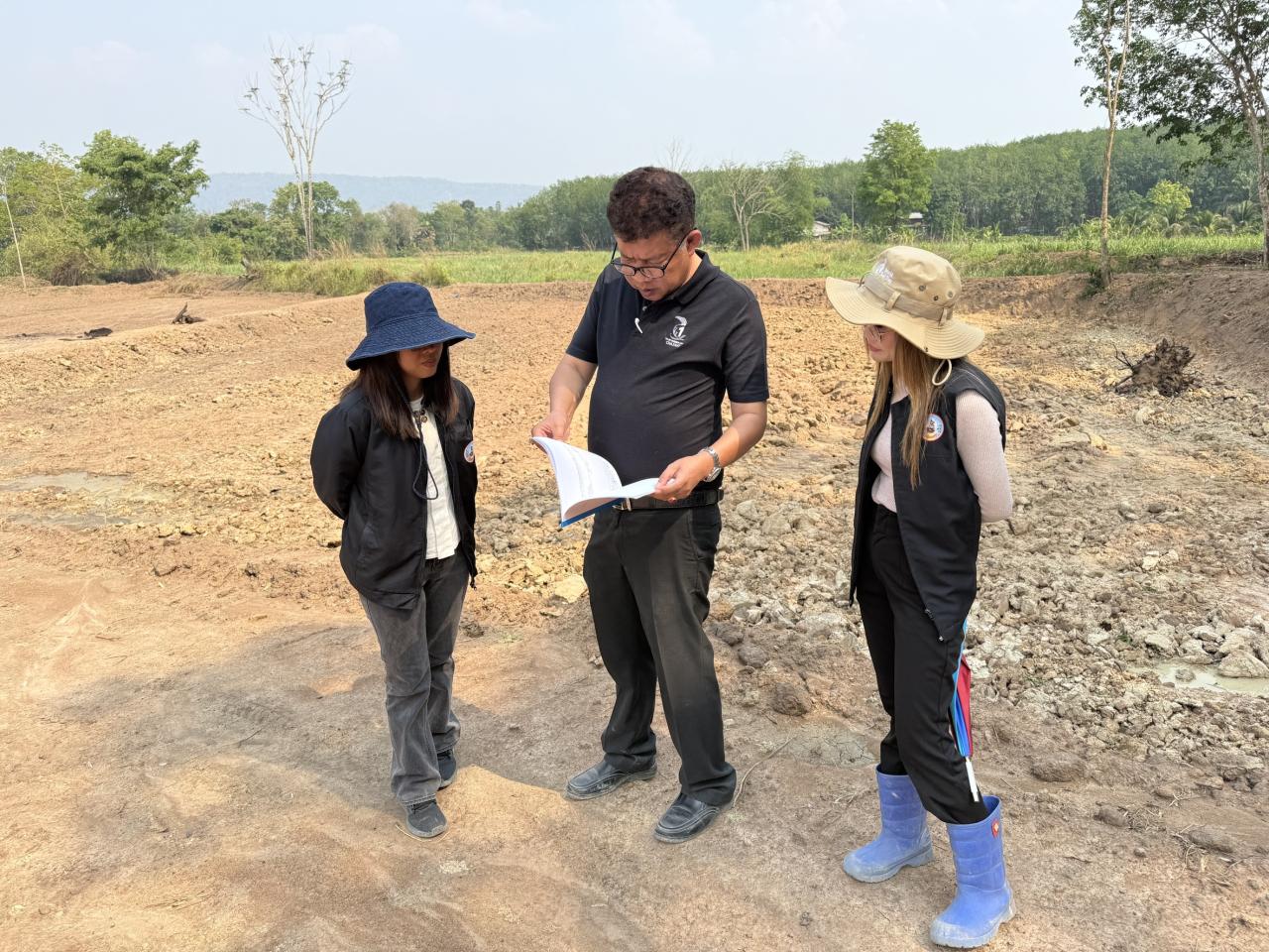 ภาพประกอบที่ 12