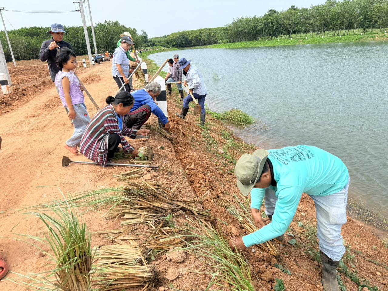 ภาพประกอบที่ 4