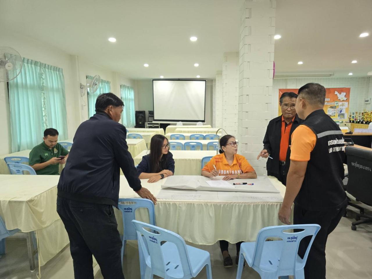 ภาพประกอบที่ 13