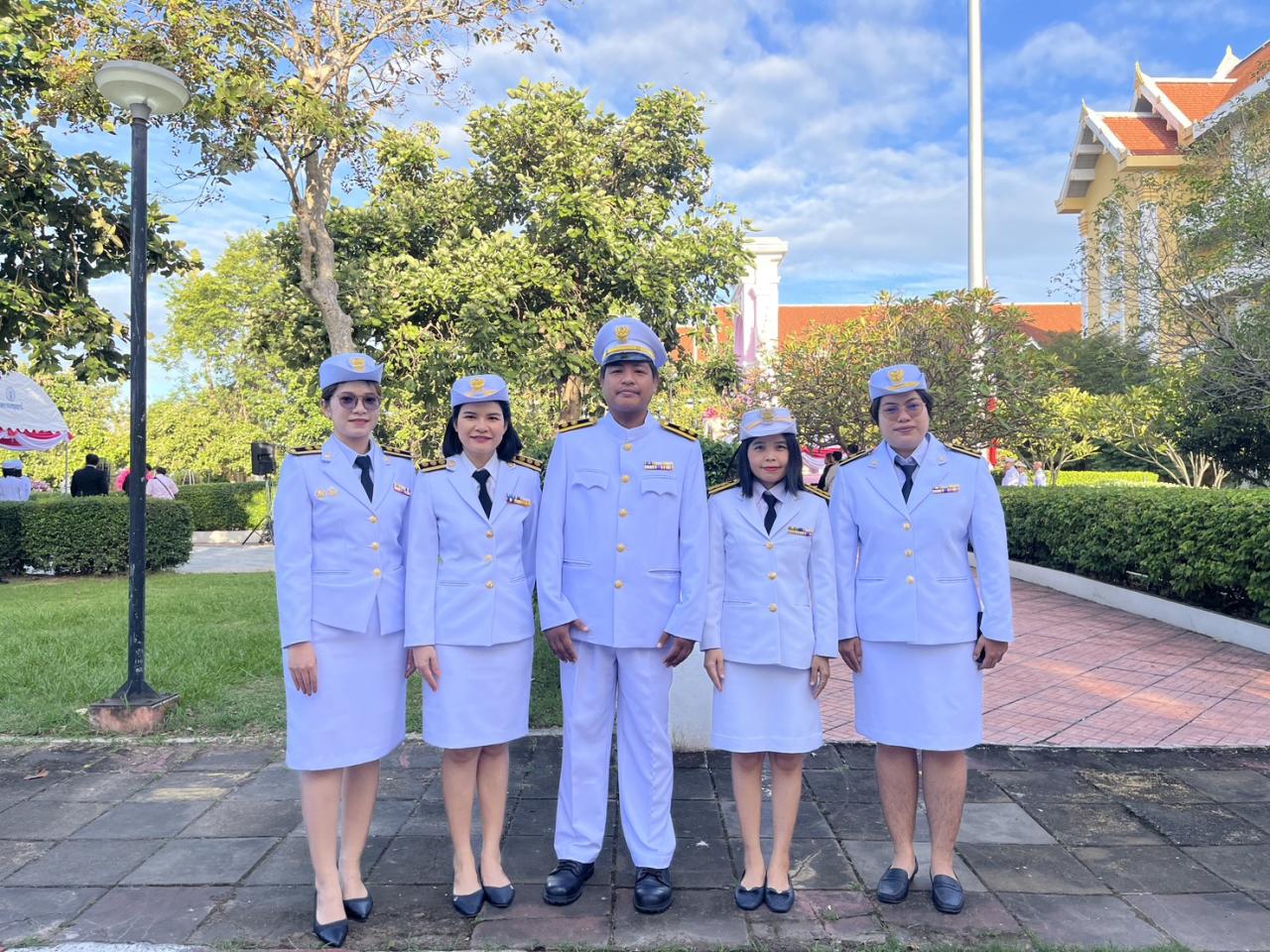 ภาพประกอบที่ 15