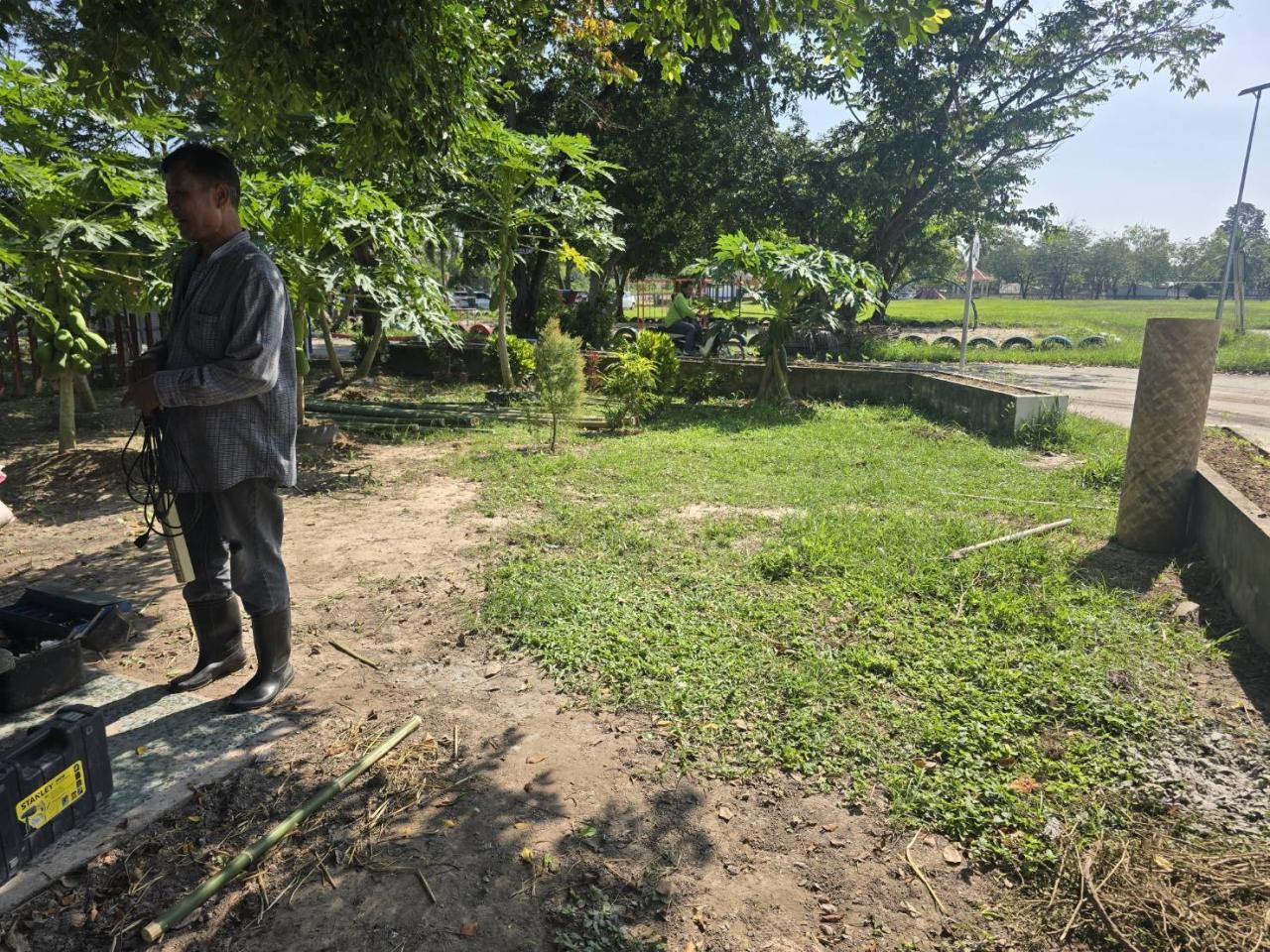 ภาพประกอบที่ 12