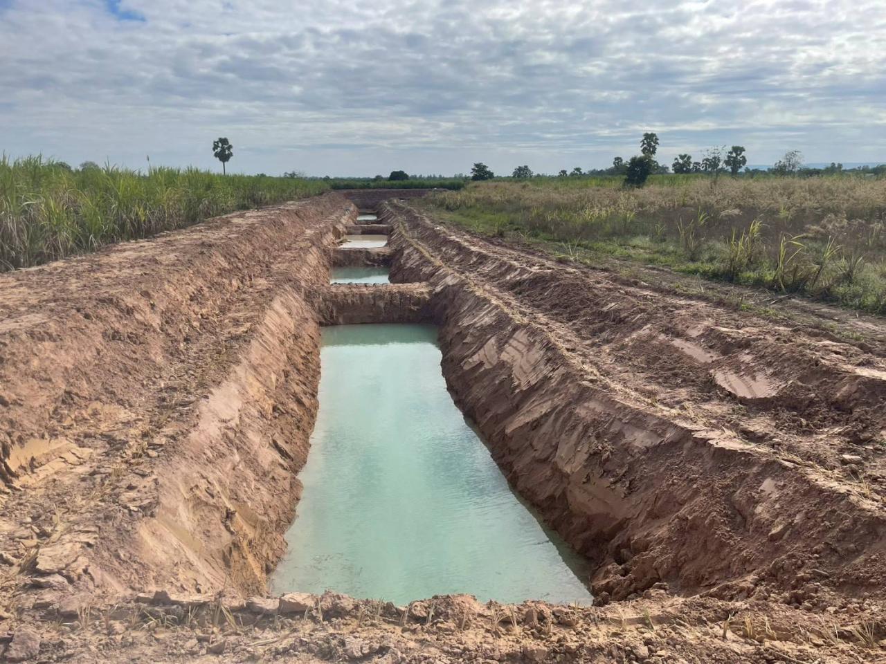 ภาพประกอบที่ 12