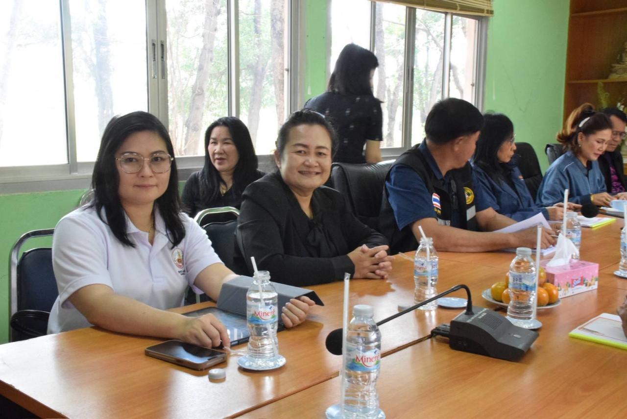 ภาพประกอบที่ 12