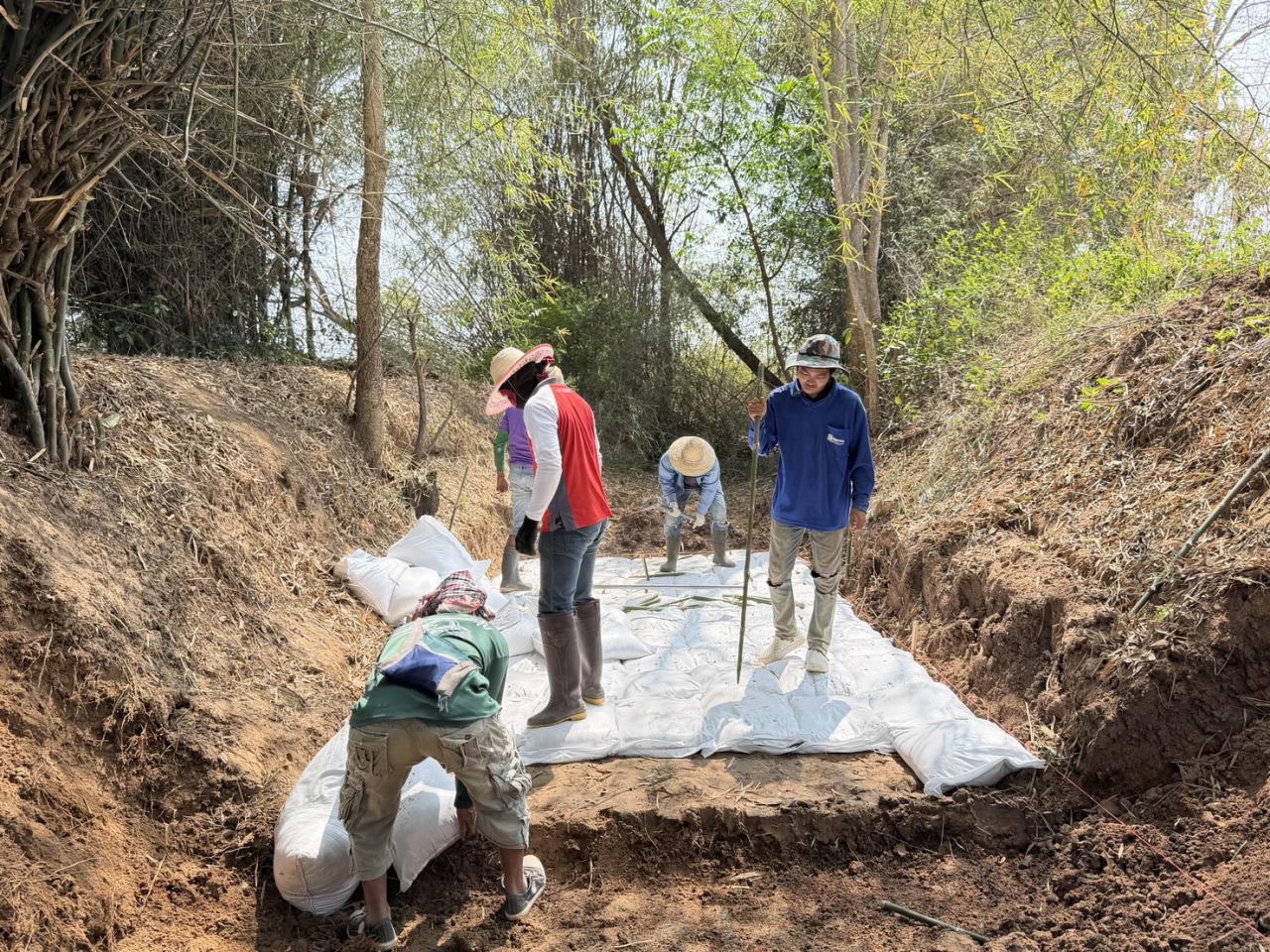 ภาพประกอบที่ 13