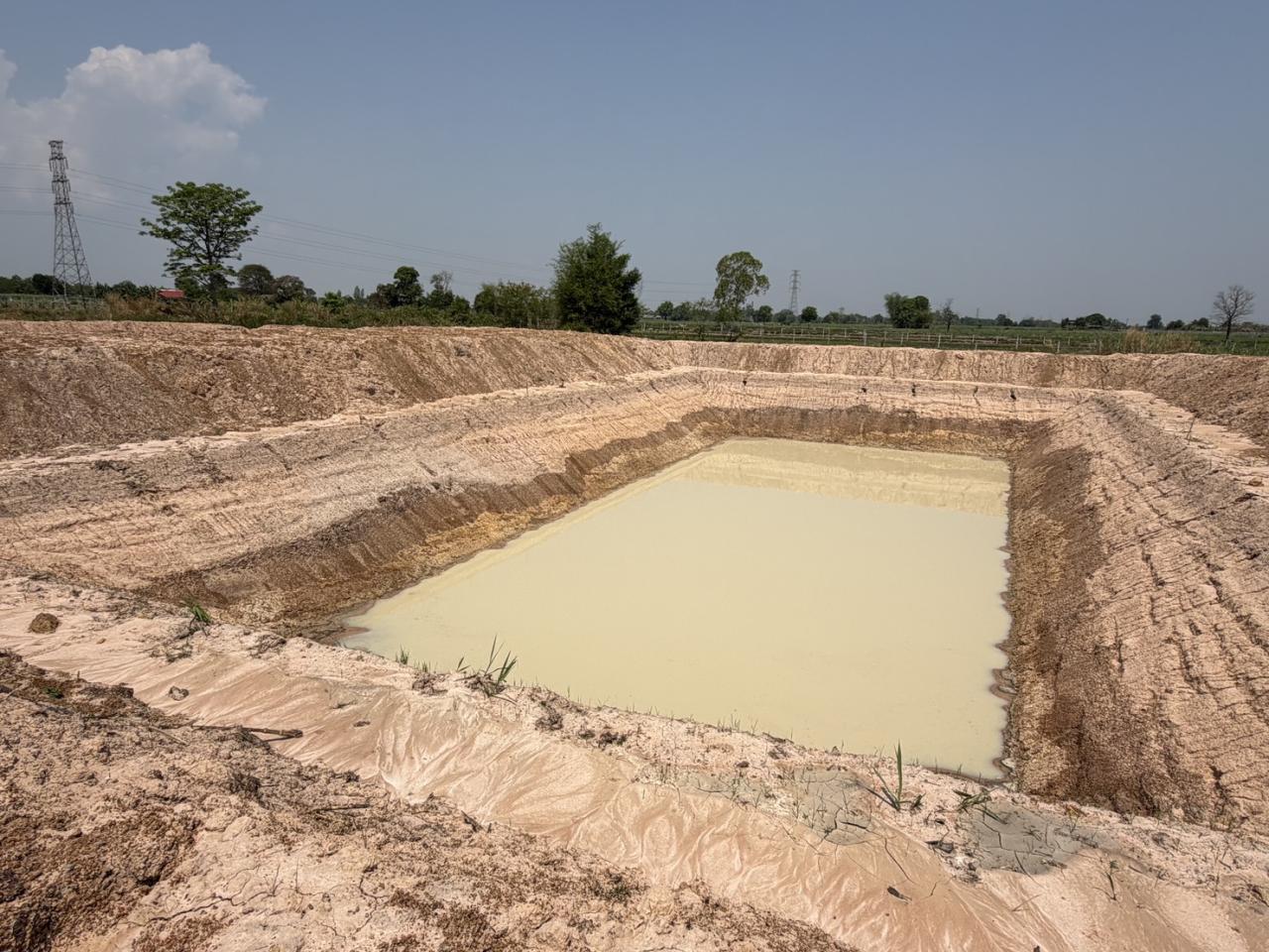 ภาพประกอบที่ 13