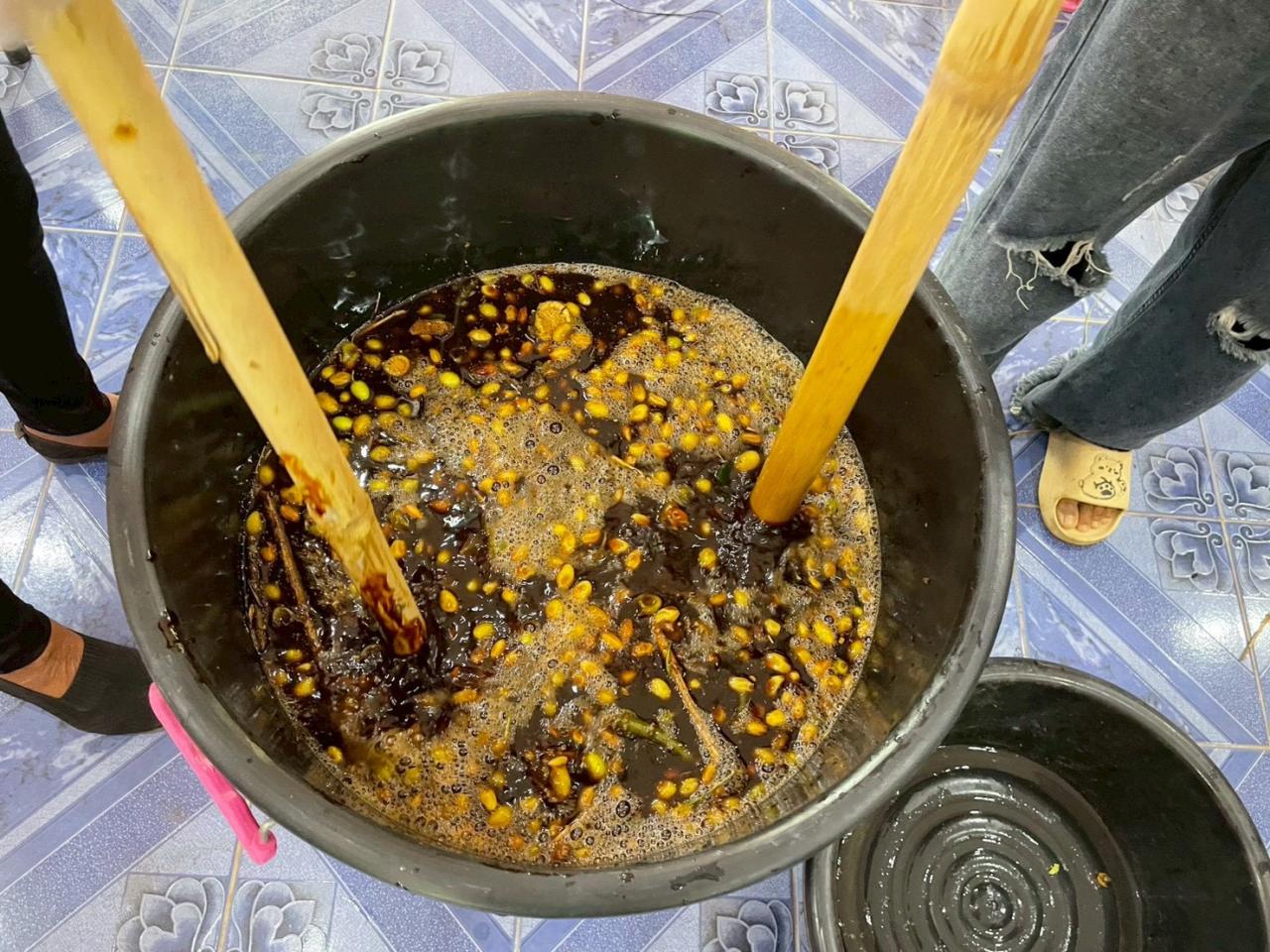 ภาพประกอบที่ 12