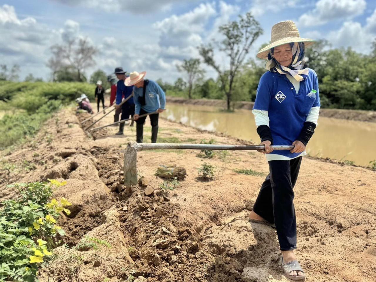 ภาพประกอบที่ 9