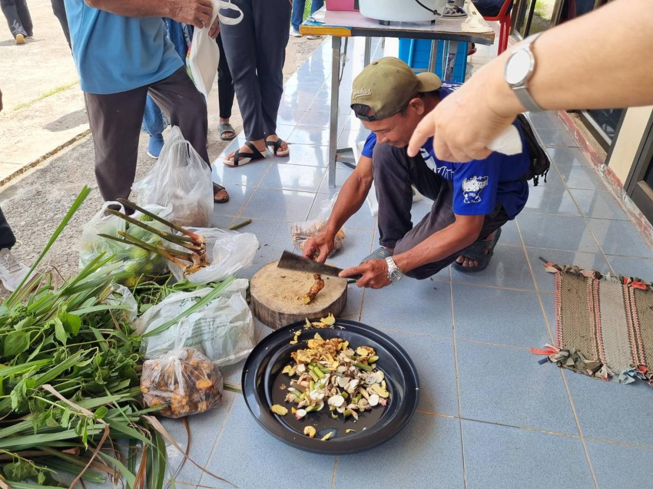 ภาพประกอบที่ 12