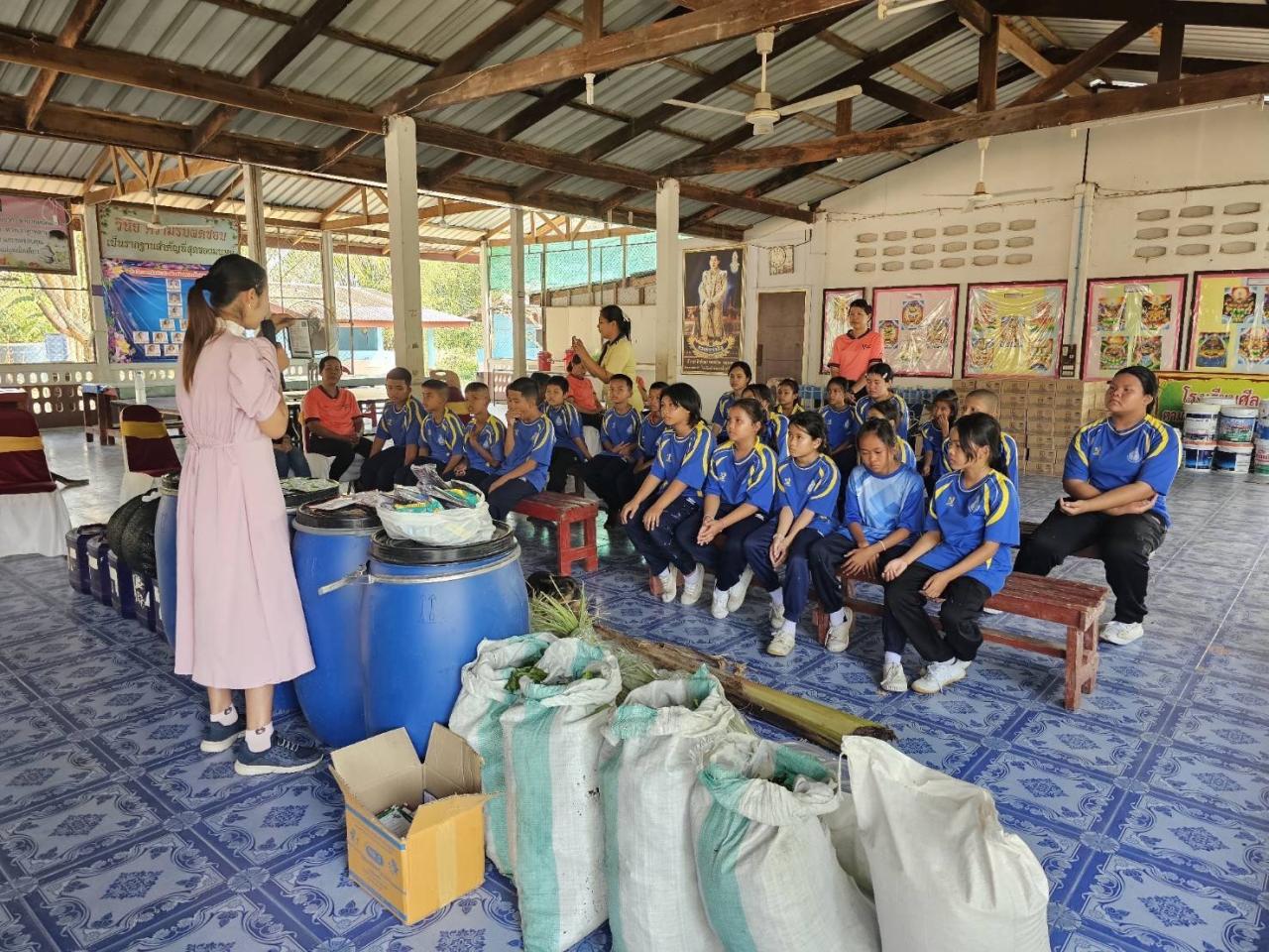 ภาพประกอบที่ 0