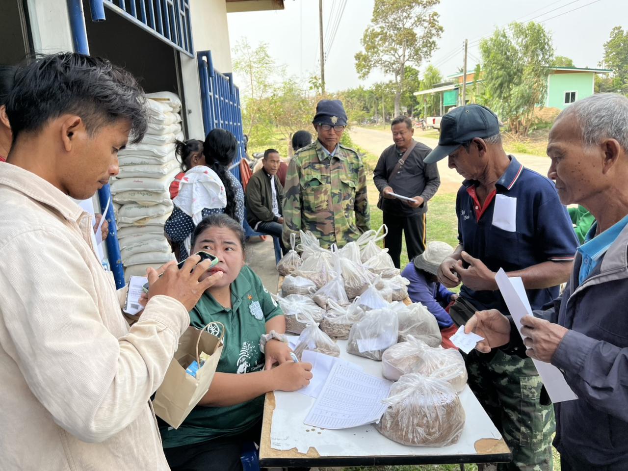 ภาพประกอบที่ 8