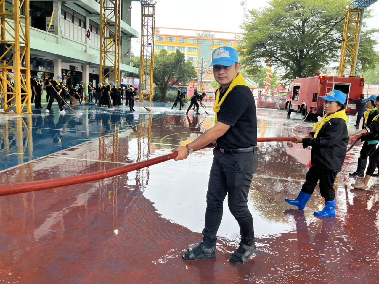 ภาพประกอบที่ 9