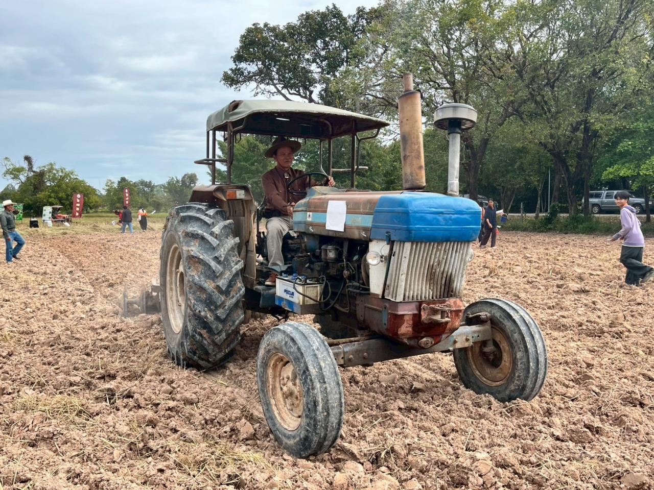 ภาพประกอบที่ 6