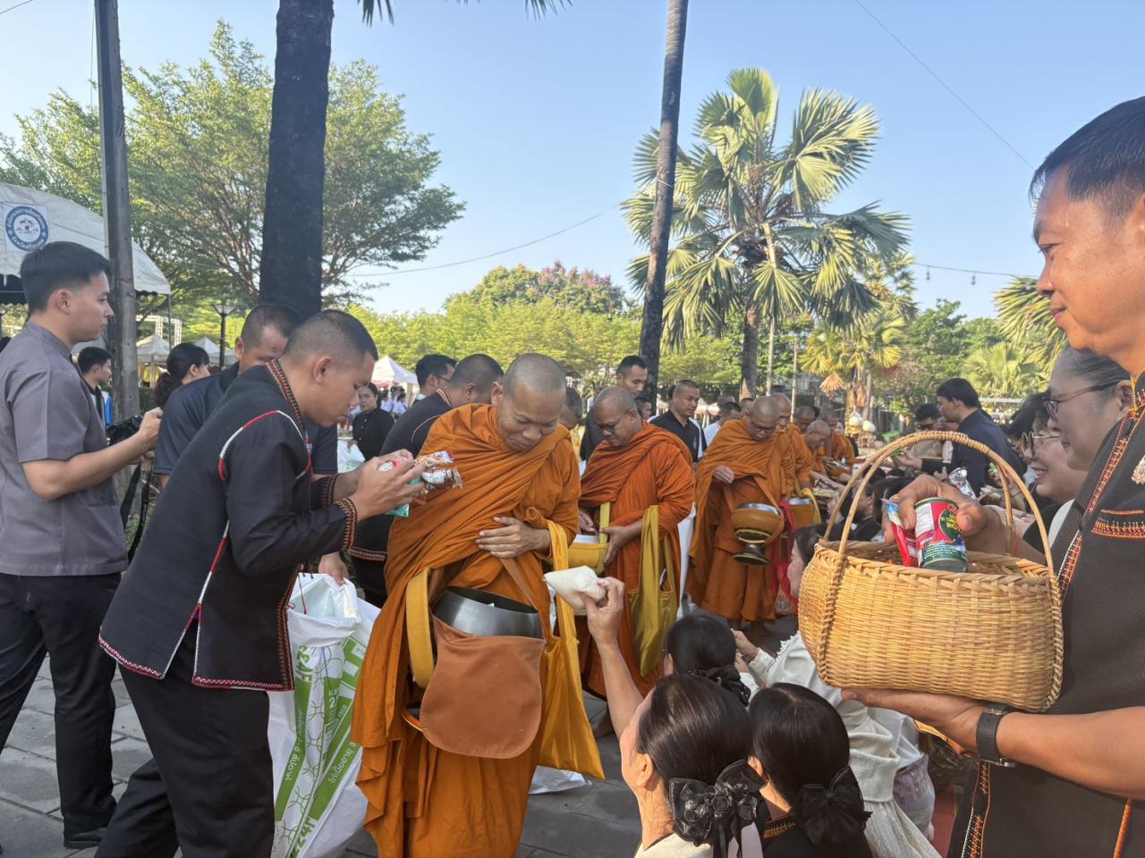 ภาพประกอบที่ 8