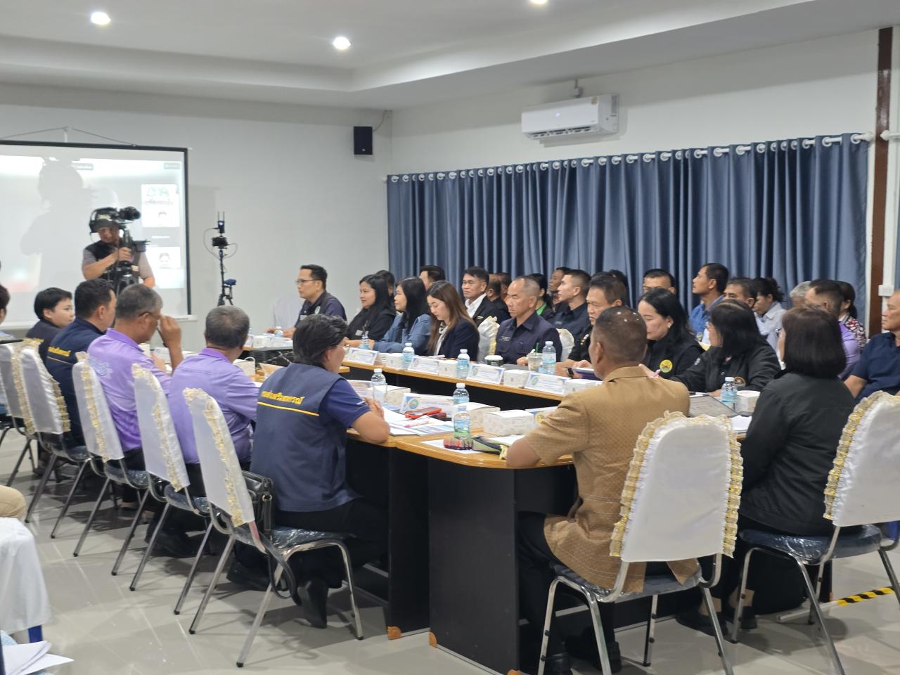 ภาพประกอบที่ 16
